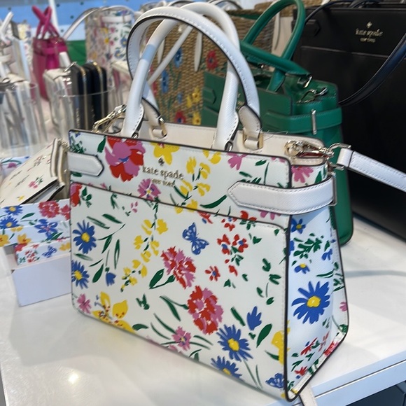 Kate Spade Staci Medium Satchel medium satchel
KB719 garden bouquet
cream multi - Picture 5 of 16